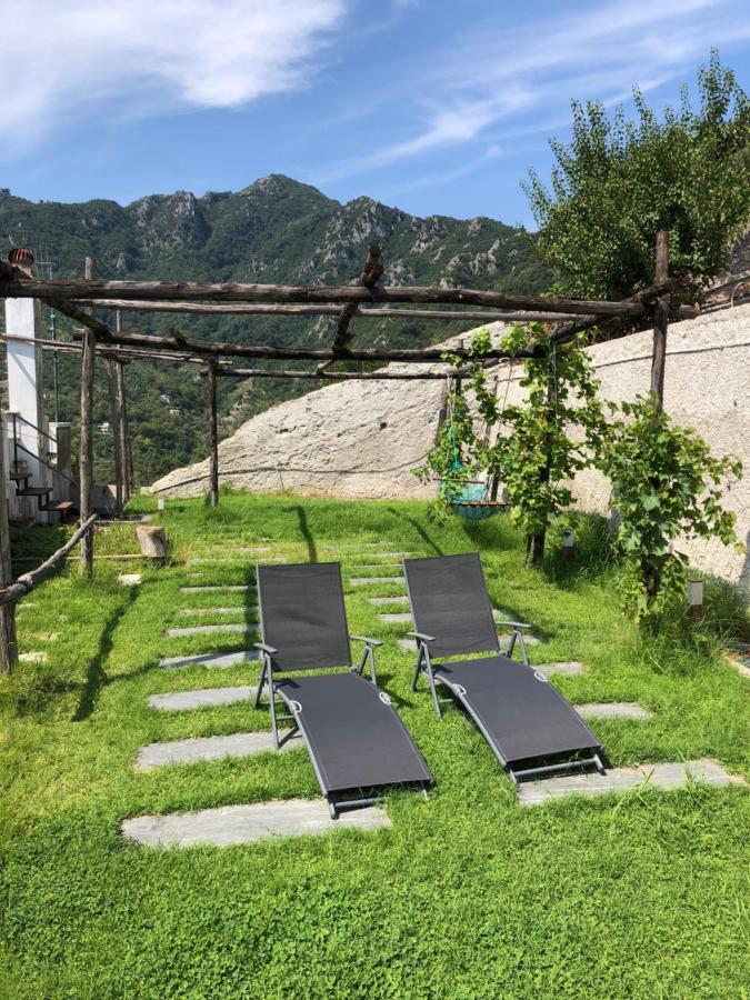 Casa Flora Bed & Breakfast Vietri sul Mare Exterior photo