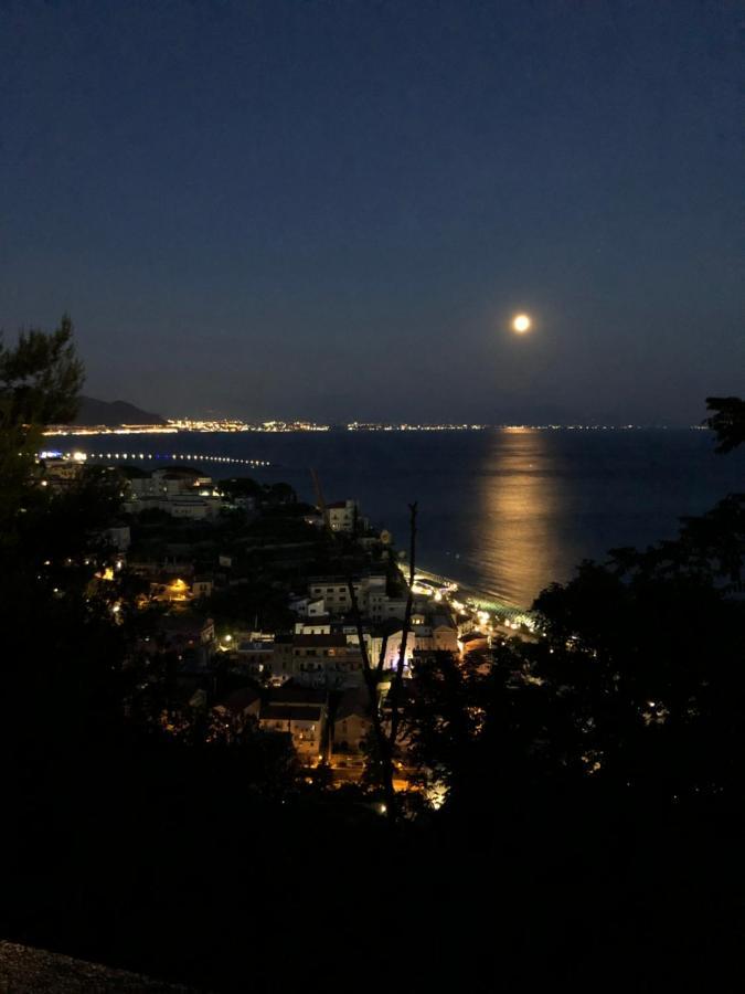Casa Flora Bed & Breakfast Vietri sul Mare Exterior photo